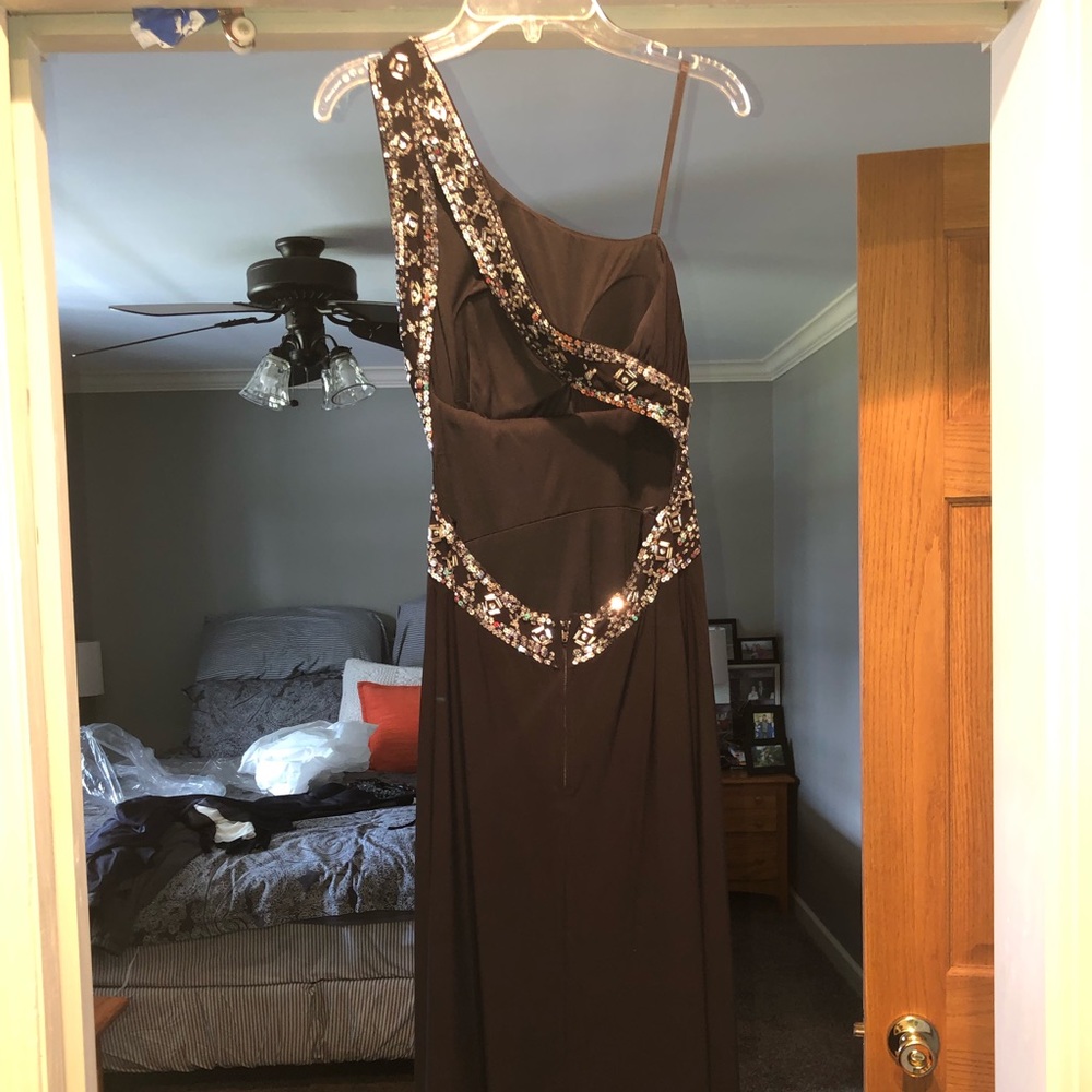 Fitted black dress